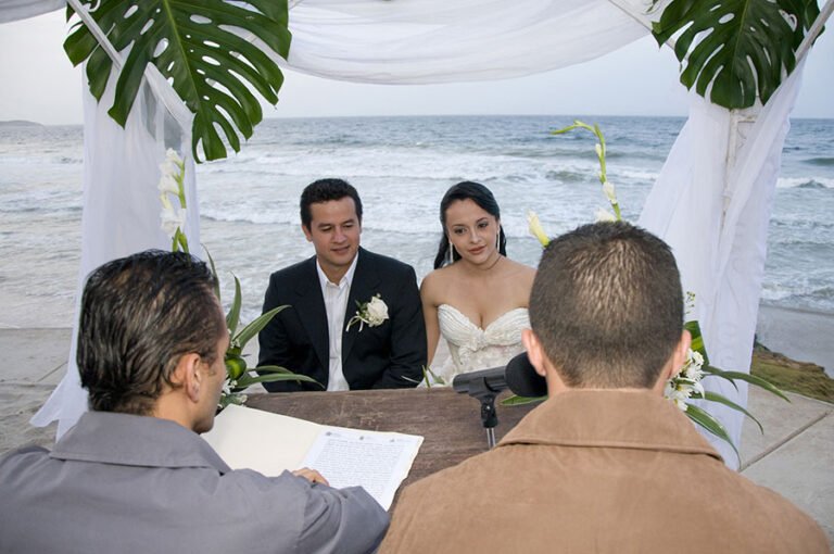 Bodas en la playa Margarita: Una Guía Completa para tu Día Soñado