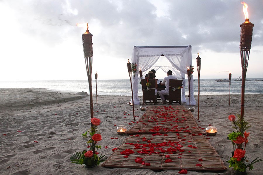 Tiendas de vestidos de novia Margarita Bodas en hotel Concorde Margarita Bodas en El Tirano